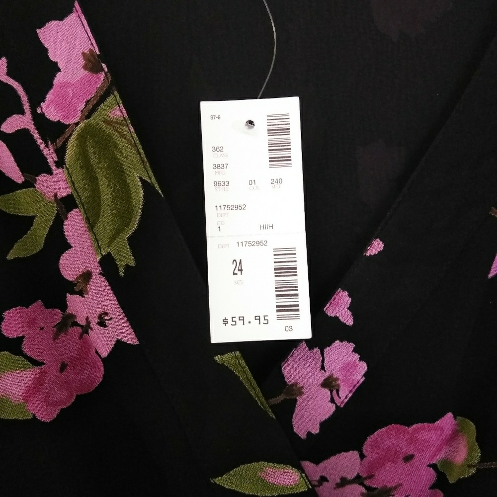 Avenue Black and Pink Floral Maxi Dress - Picture 7 of 8